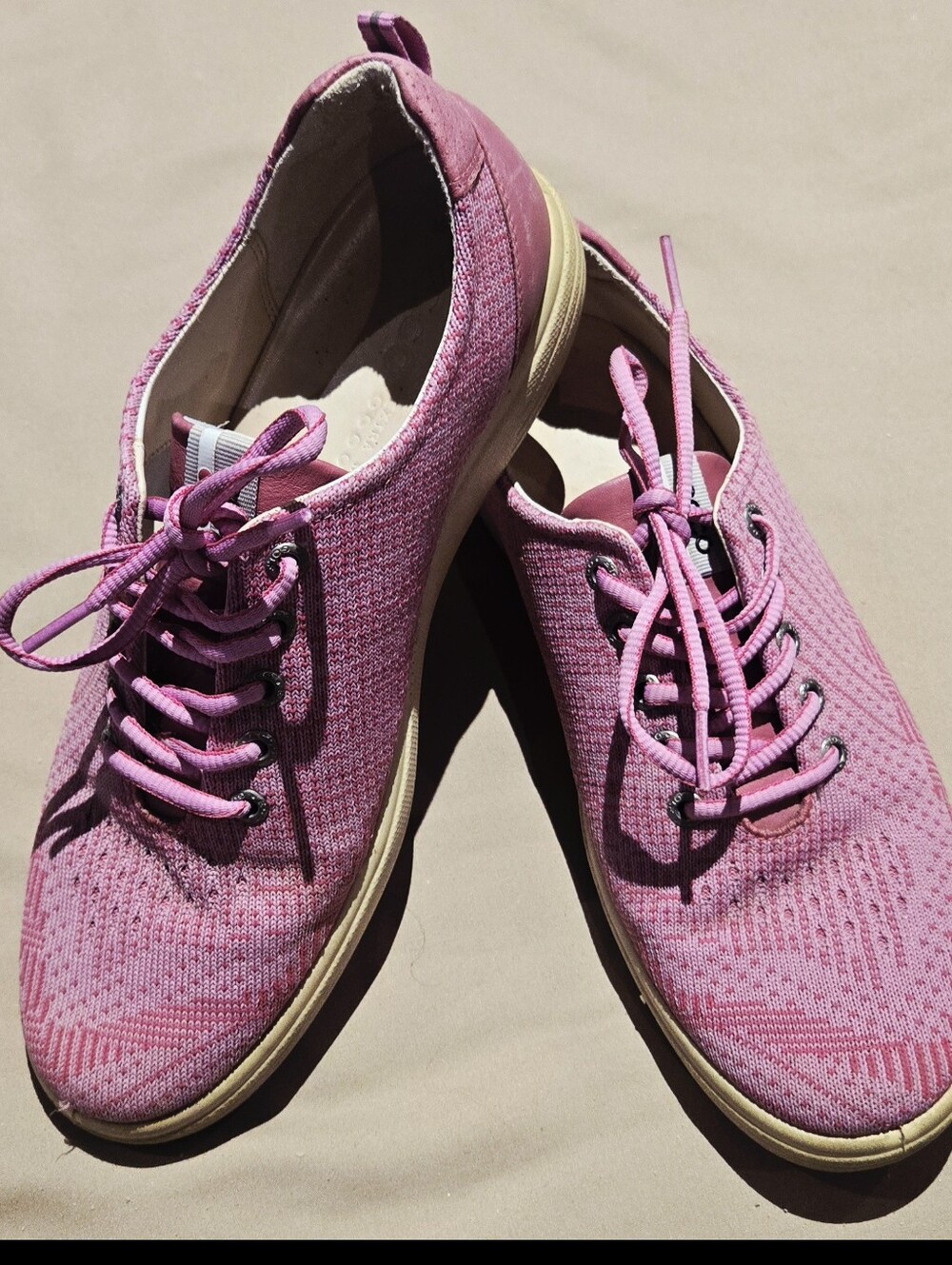Ecco pink Hydromax hybrid spikeless golf / walking shoes. EU 41 US 9.5. EUC!